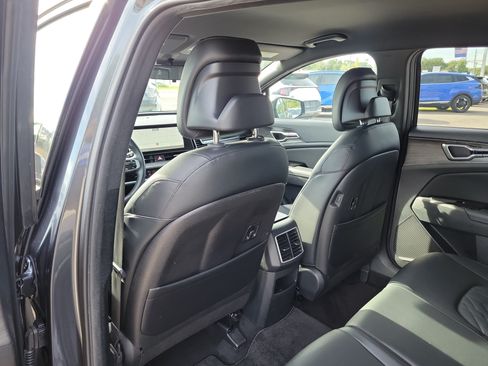 Used 2023 Kia Sportage X-Line AWD/4WD image 16