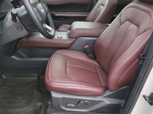 Used 2024 Ford Expedition Max Limited w/ Excursion Package AWD/4WD image 16