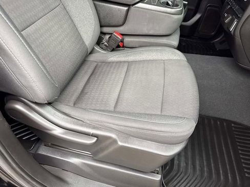 Used 2023 Chevrolet Silverado 1500 Custom image 21