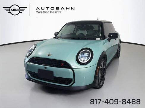 Used 2025 MINI Cooper S FWD image 1
