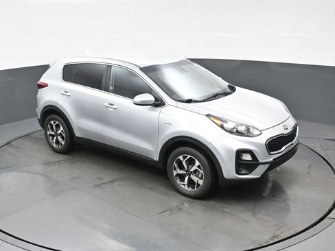 Used 2022 Kia Sportage LX image 26