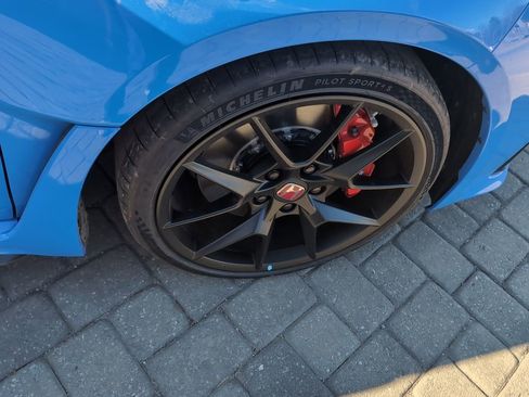 New 2025 Honda Civic Type R image 10