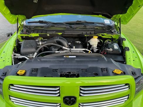 Used 2017 RAM 1500 Sport RWD image 30