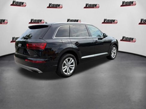 Used 2019 Audi Q7 2.0T Premium w/ Cold Weather Package AWD/4WD image 5