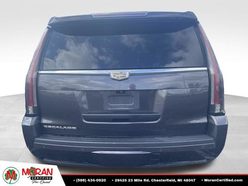 Used 2017 Cadillac Escalade Premium Luxury AWD/4WD image 5