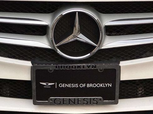 Used 2015 Mercedes-Benz C 300 4MATIC Sedan image 6