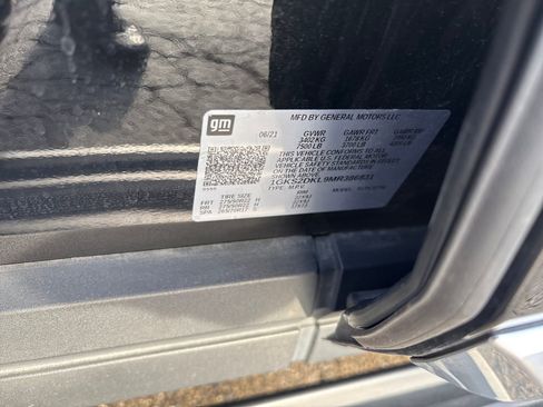 Used 2021 GMC Yukon Denali image 30