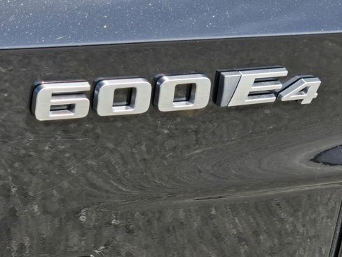 New 2026 Cadillac Lyriq Luxury AWD/4WD image 11