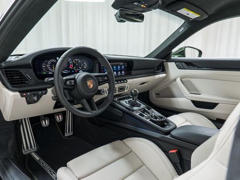 Used 2026 Porsche 911 GT3 image 4