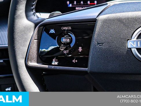 Used 2025 Nissan Murano SV FWD image 26