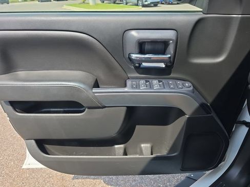 Used 2018 Chevrolet Silverado 1500 LT w/ All Star Edition AWD/4WD image 17