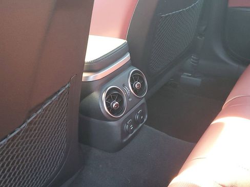 Used 2020 Kia Stinger GT2 image 30