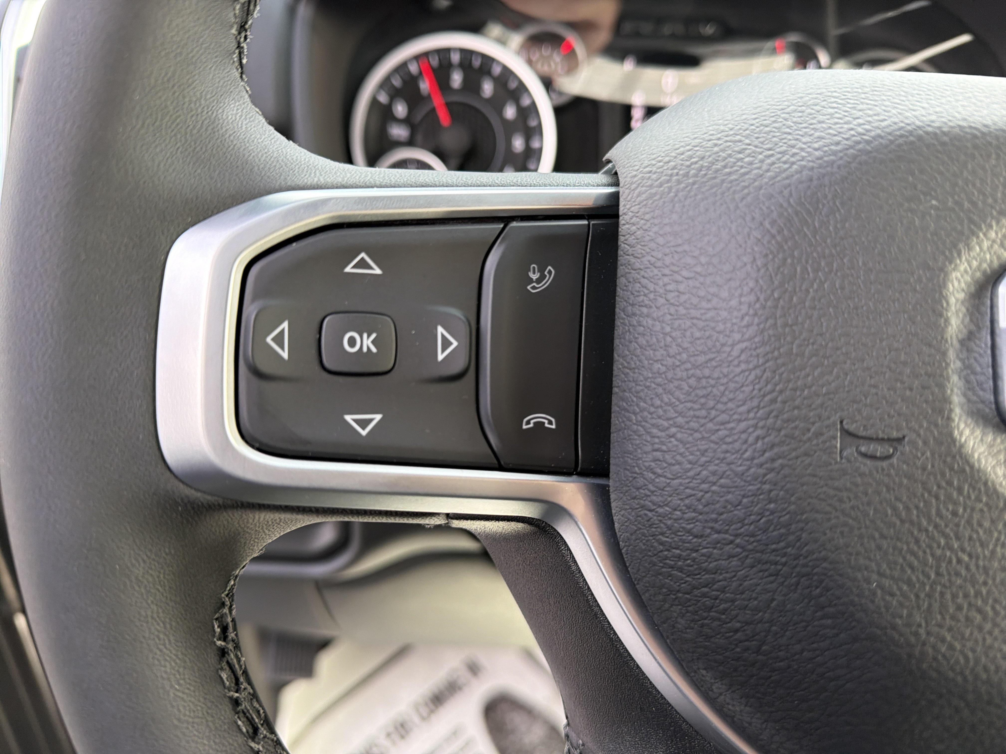 New 2026 RAM 2500 Big Horn AWD/4WD image 18