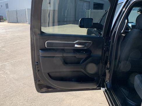 Used 2020 RAM 1500 Big Horn AWD/4WD image 22