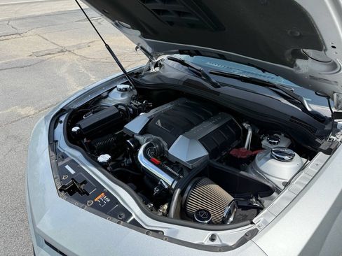 Used 2015 Chevrolet Camaro SS w/ Commemorative Special Edition RWD image 43