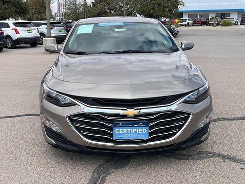 Certified 2022 Chevrolet Malibu LT image 2