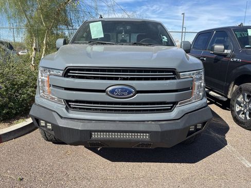 Used 2019 Ford F150 Lariat image 2