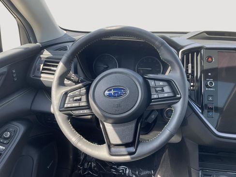 Used 2025 Subaru Ascent Bronze Edition AWD/4WD image 18