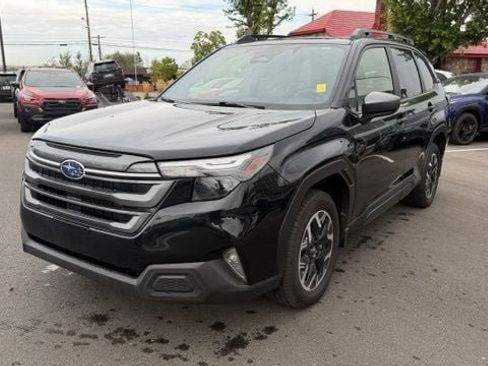 Used 2025 Subaru Forester Premium w/ Convenience Package #2 AWD/4WD image 7
