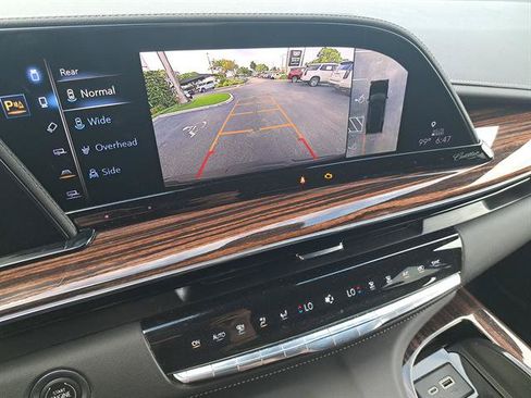 Certified 2023 Cadillac Escalade Premium Luxury w/ Performance Package AWD/4WD image 61