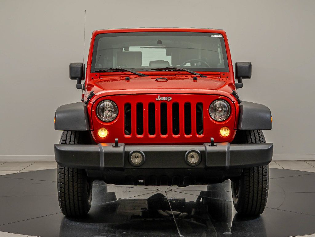 Used 2008 Jeep Wrangler Rubicon w/ Dual Top Group AWD/4WD image 2