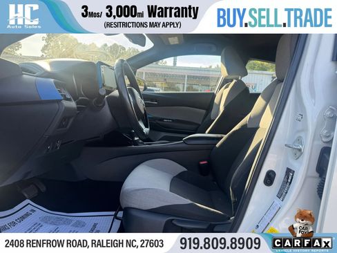 Used 2019 Toyota C-HR XLE FWD image 12