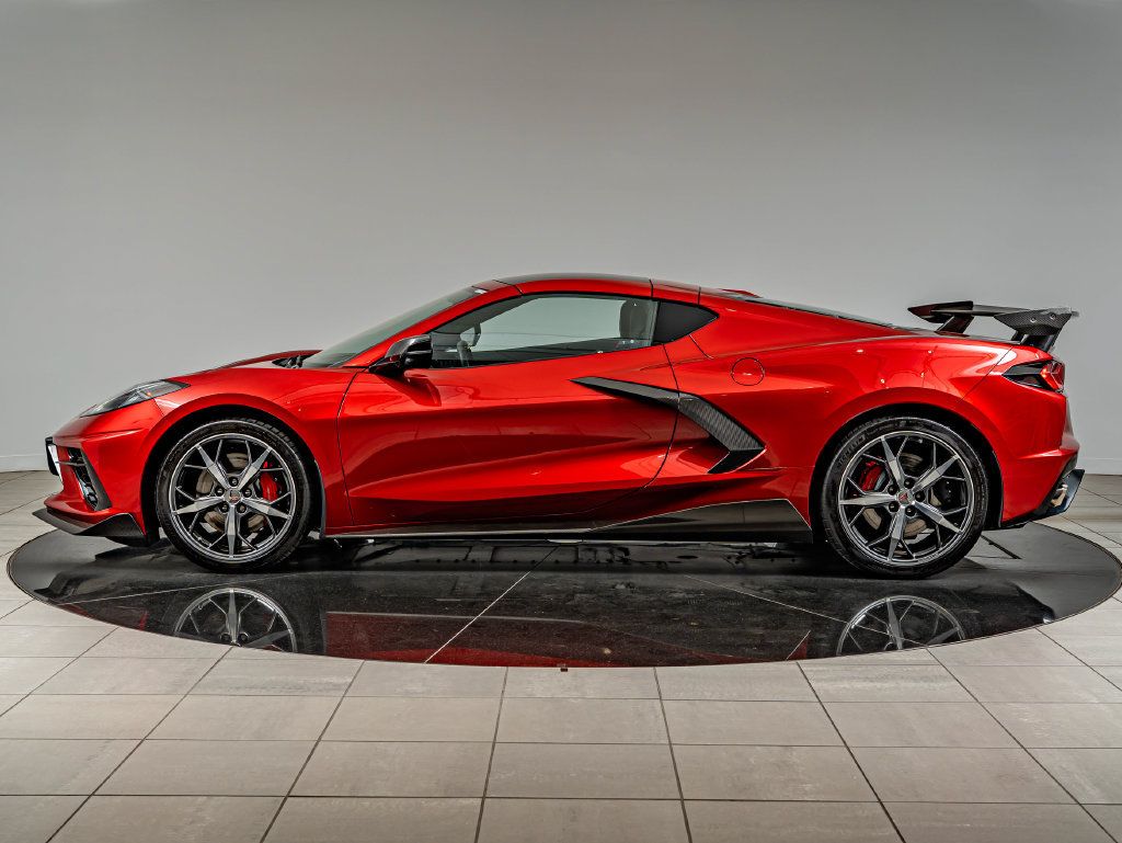 Used 2021 Chevrolet Corvette Stingray Premium Cpe w/ Z51 Performance Package RWD image 8