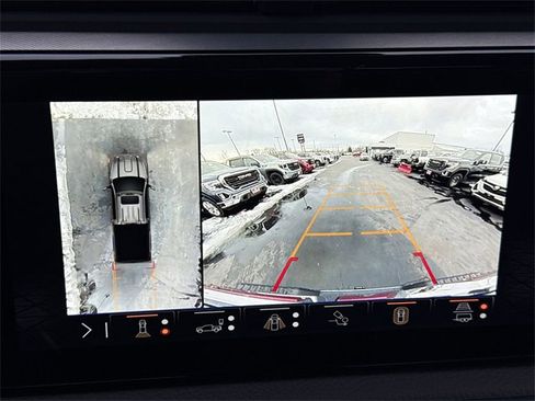 Used 2025 GMC Sierra 2500 Denali w/ Denali Reserve Package image 15