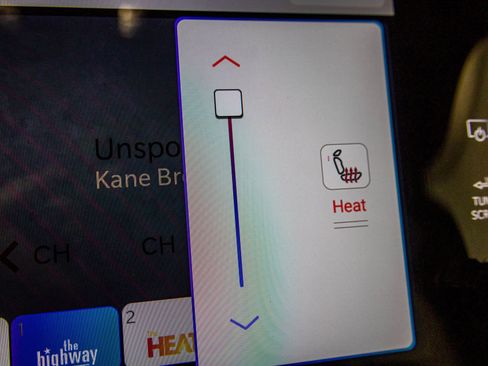 New 2026 Jeep Grand Cherokee Altitude image 10