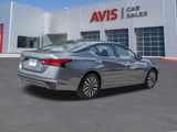 Used 2024 Nissan Altima 2.5 SV image 6