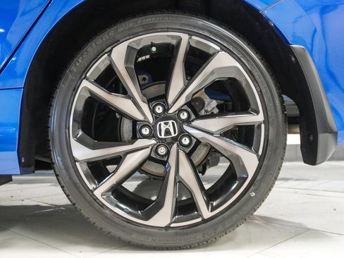 Used 2019 Honda Civic Sport image 41