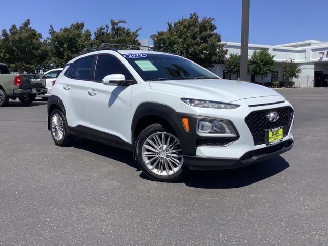 Used 2019 Hyundai Kona SEL FWD image 2