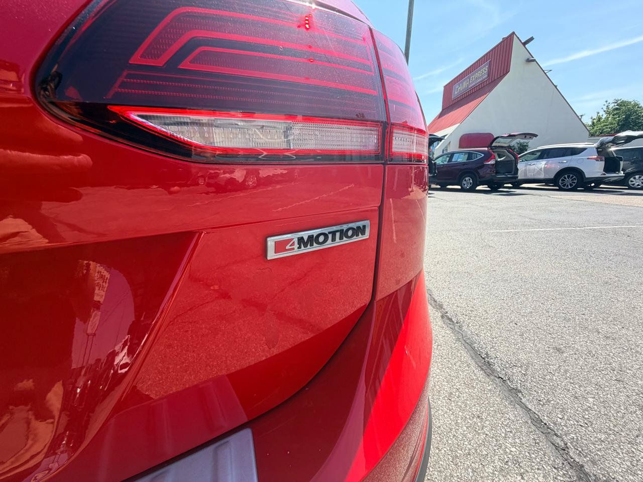 Used 2019 Volkswagen Golf Alltrack SE AWD/4WD image 15