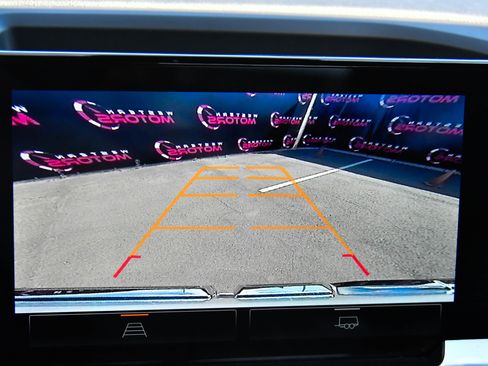 Used 2024 GMC Sierra 1500 Elevation w/ LPO, Elevation Black Package image 19