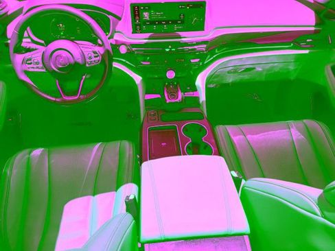 Used 2025 Acura MDX FWD w/ Technology Package image 13