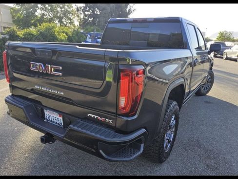 Used 2024 GMC Sierra 1500 AT4X AWD/4WD image 9