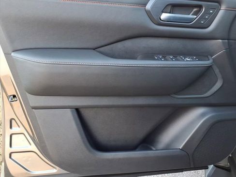 New 2026 Nissan Armada PRO-4X w/ Captain's Chari Seat Package image 7