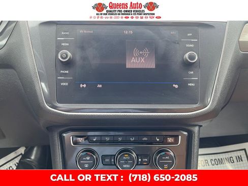Used 2018 Volkswagen Tiguan SE image 19