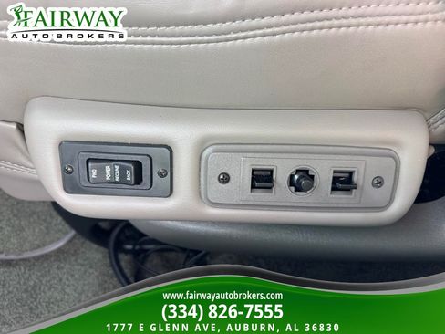 Used 2018 GMC Savana 2500 w/ Enhanced Convenience Package RWD image 16