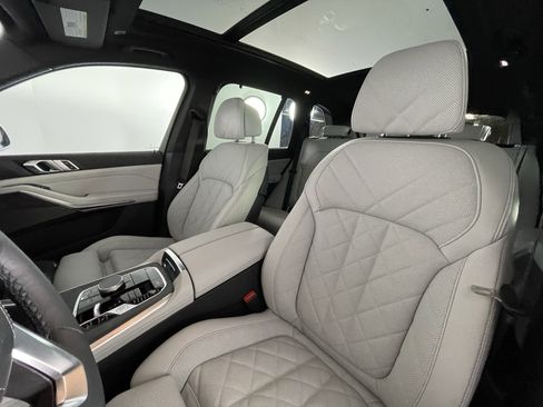 New 2026 BMW X5 xDrive40i image 9