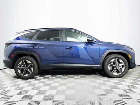 Certified 2025 Hyundai Tucson SEL image 9