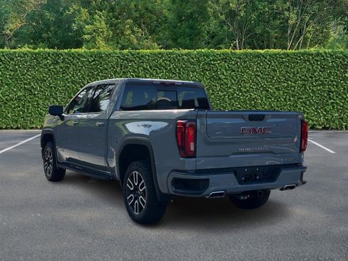 Used 2024 GMC Sierra 1500 AT4 w/ Technology Package AWD/4WD image 6