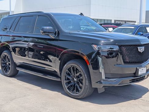 Used 2021 Cadillac Escalade Sport w/ Driver Assist Tech Package AWD/4WD image 1
