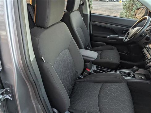 Used 2021 Mitsubishi Outlander Sport SE image 12