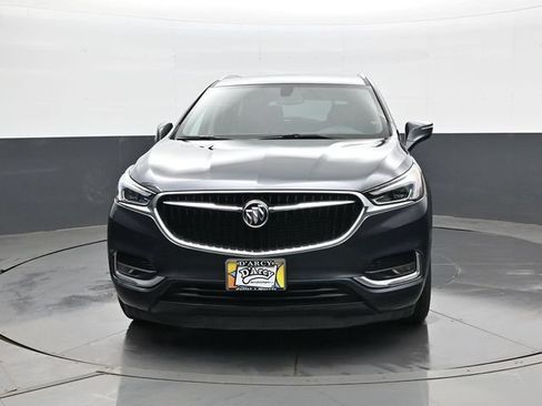 Used 2021 Buick Enclave Essence w/ Sound and Sites Package AWD/4WD image 2