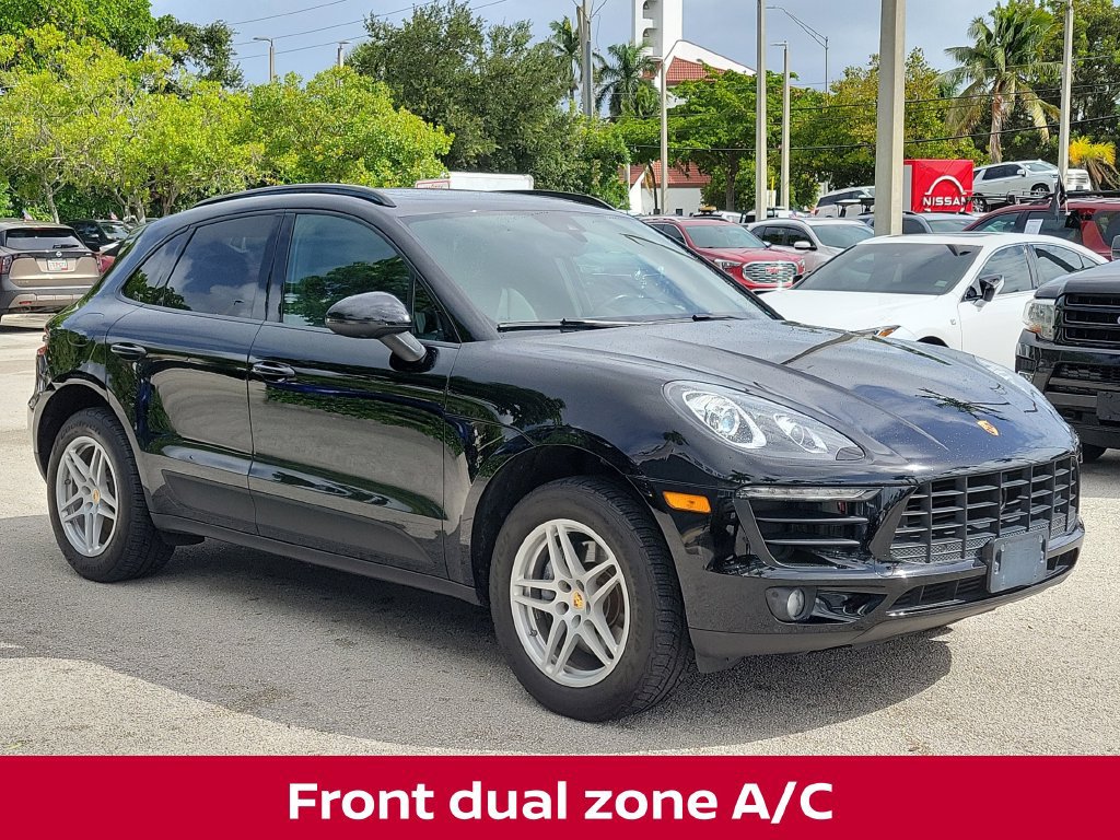 Used 2018 Porsche Macan AWD/4WD image 4