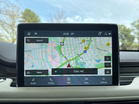 Used 2022 Lincoln Aviator Black Label w/ Dynamic Handling Package image 16