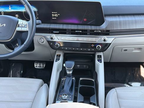 Certified 2023 Kia Telluride SX Prestige AWD/4WD image 19