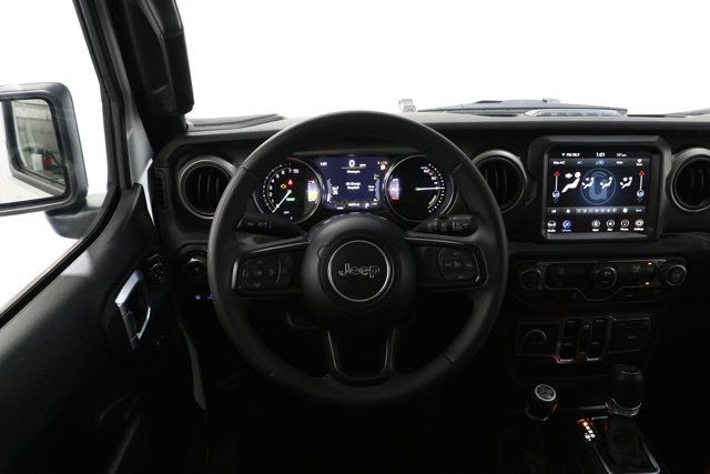 Used 2023 Jeep Wrangler Unlimited w/ 8.4" Radio Group AWD/4WD image 14