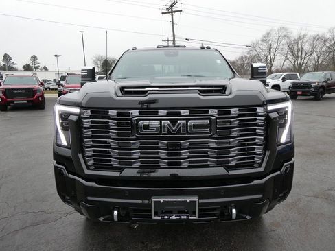 New 2026 GMC Sierra 3500 Denali Ultimate image 14